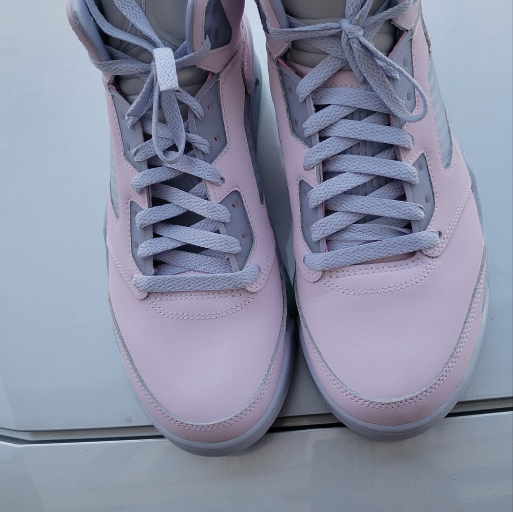 Jordan 5 Easter edition